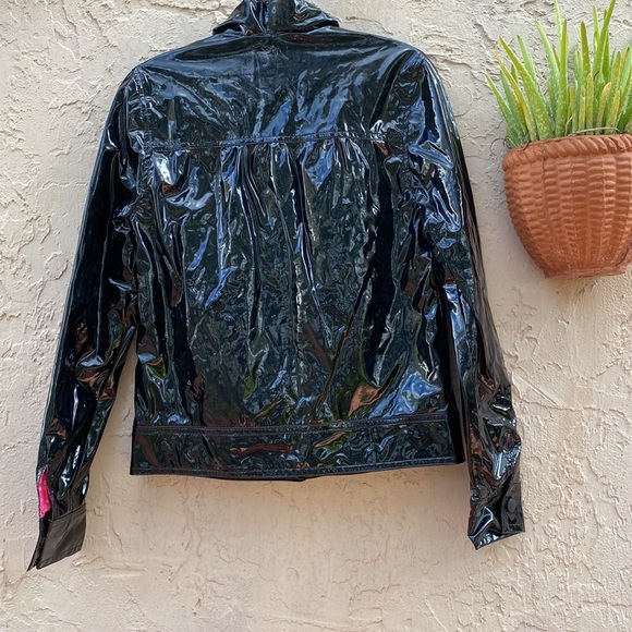 Gorgeous Novi Black Shiny Patent Leather Jacket - Picture 7 of 10